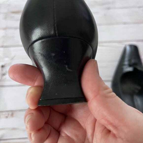 Stuart Weitzman Black Leather Pumps Women’s Size 10 - Picture 12 of 14